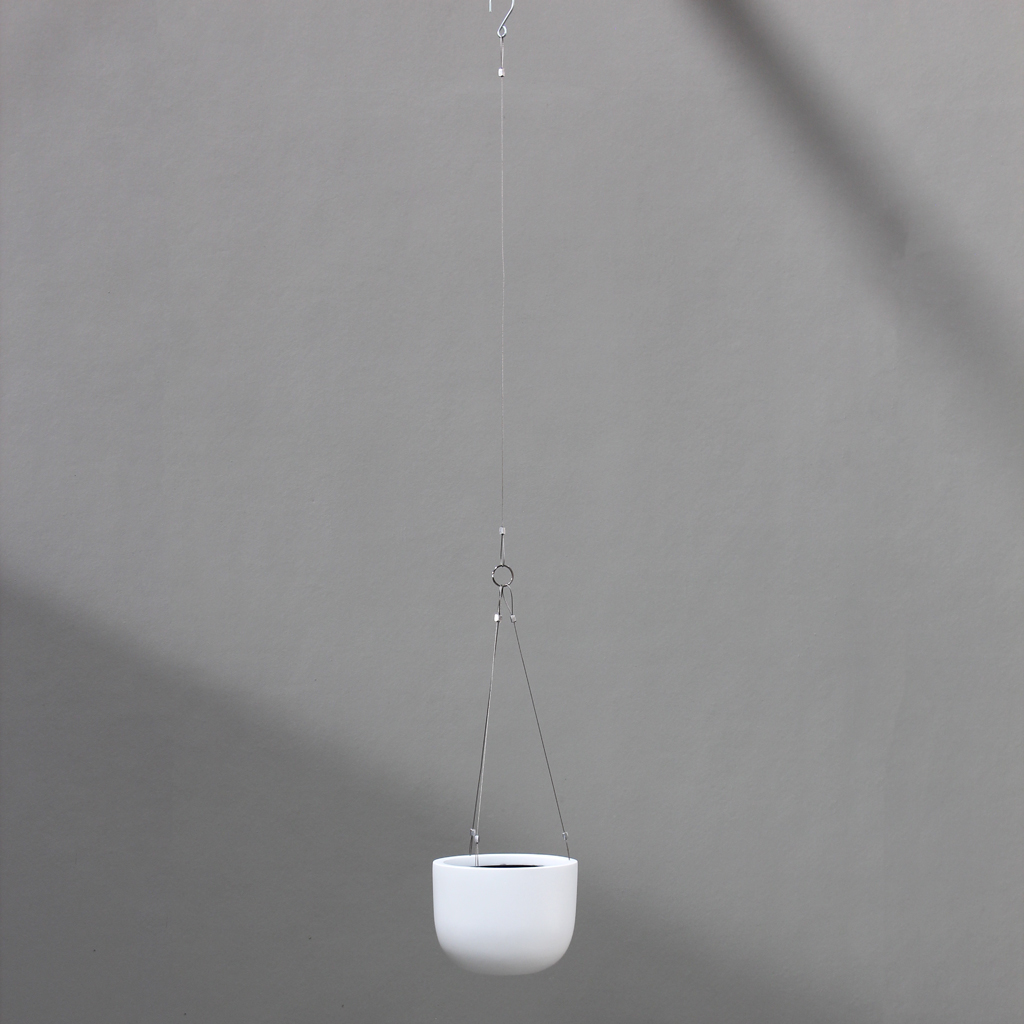 White Hanging Pot D20cm x H15cm