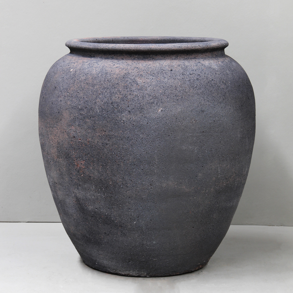 Onion Jar D78cm x H84cm