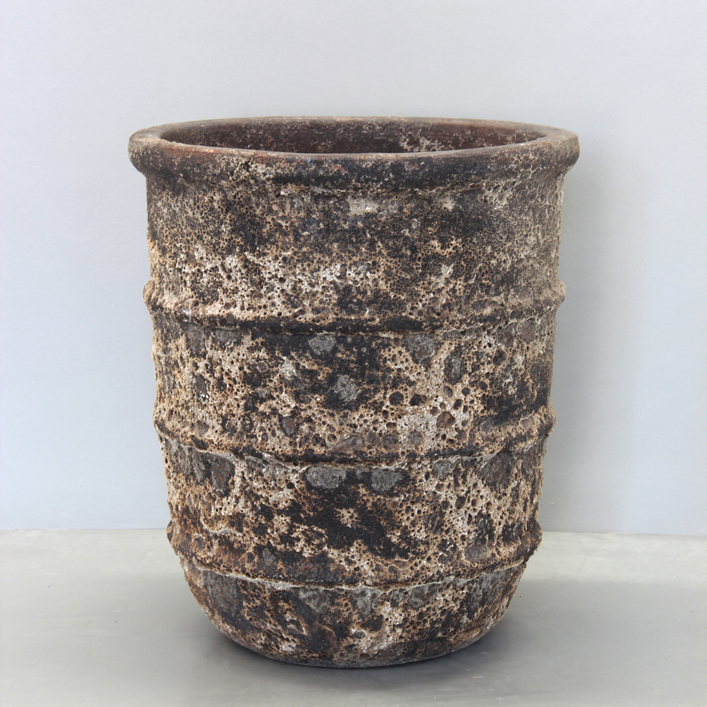 White Thimble Pot