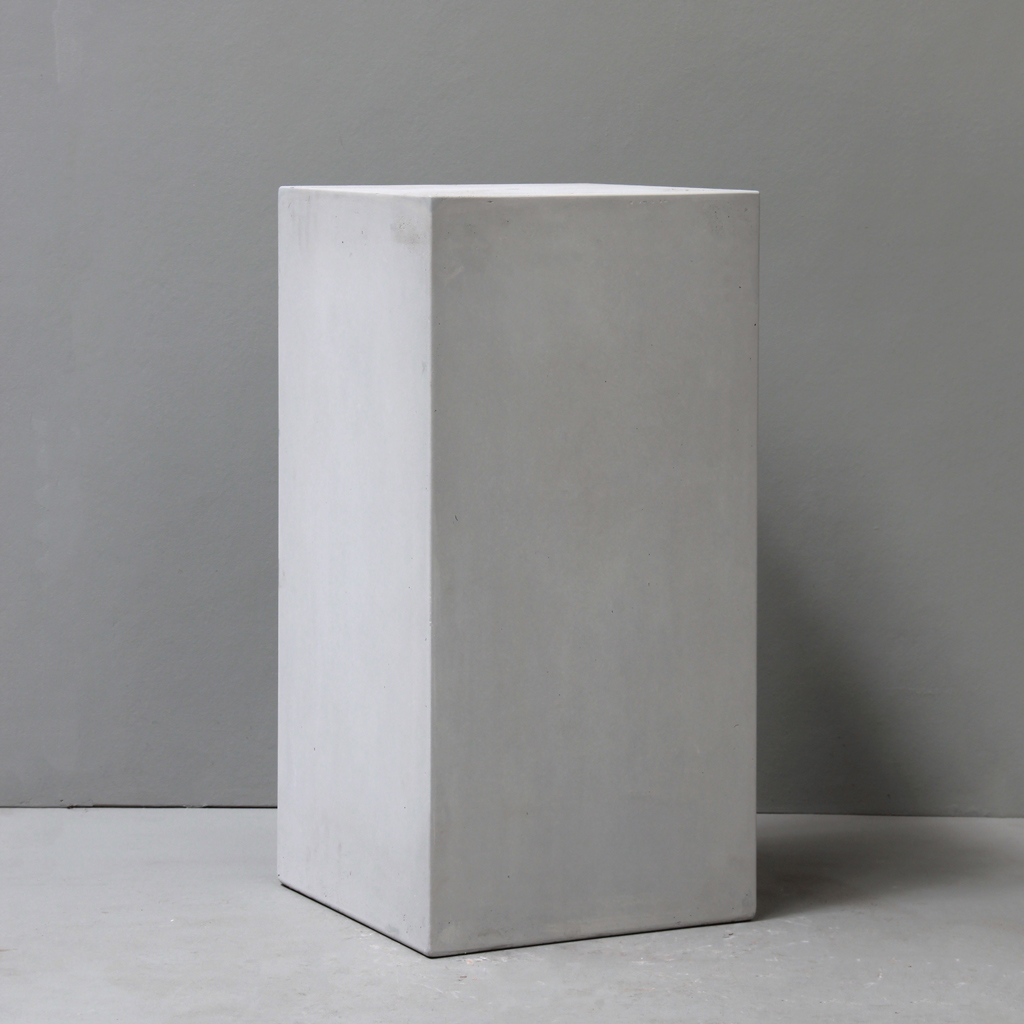 Grey Square Plinth - L40cm x W40cm x H80cm