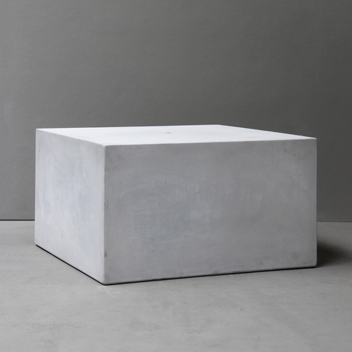 [URP01GR] Grey Square Plinth - L70cm x W70cm x H40cm